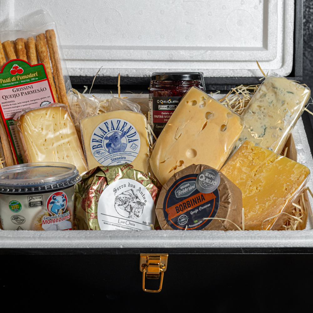 Caixa de Presente com os 8 Melhores Queijos Artesanais Brasileiros de 2025 + Geléia + Grissini