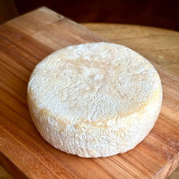 Queijo Minas Artesanal Blu - Campo das Vertentes - Imagem 2